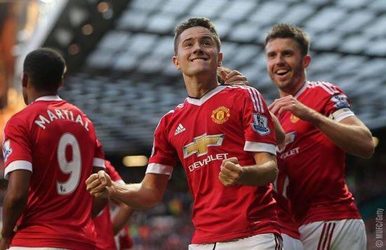 育不僅僅是 育不僅僅是