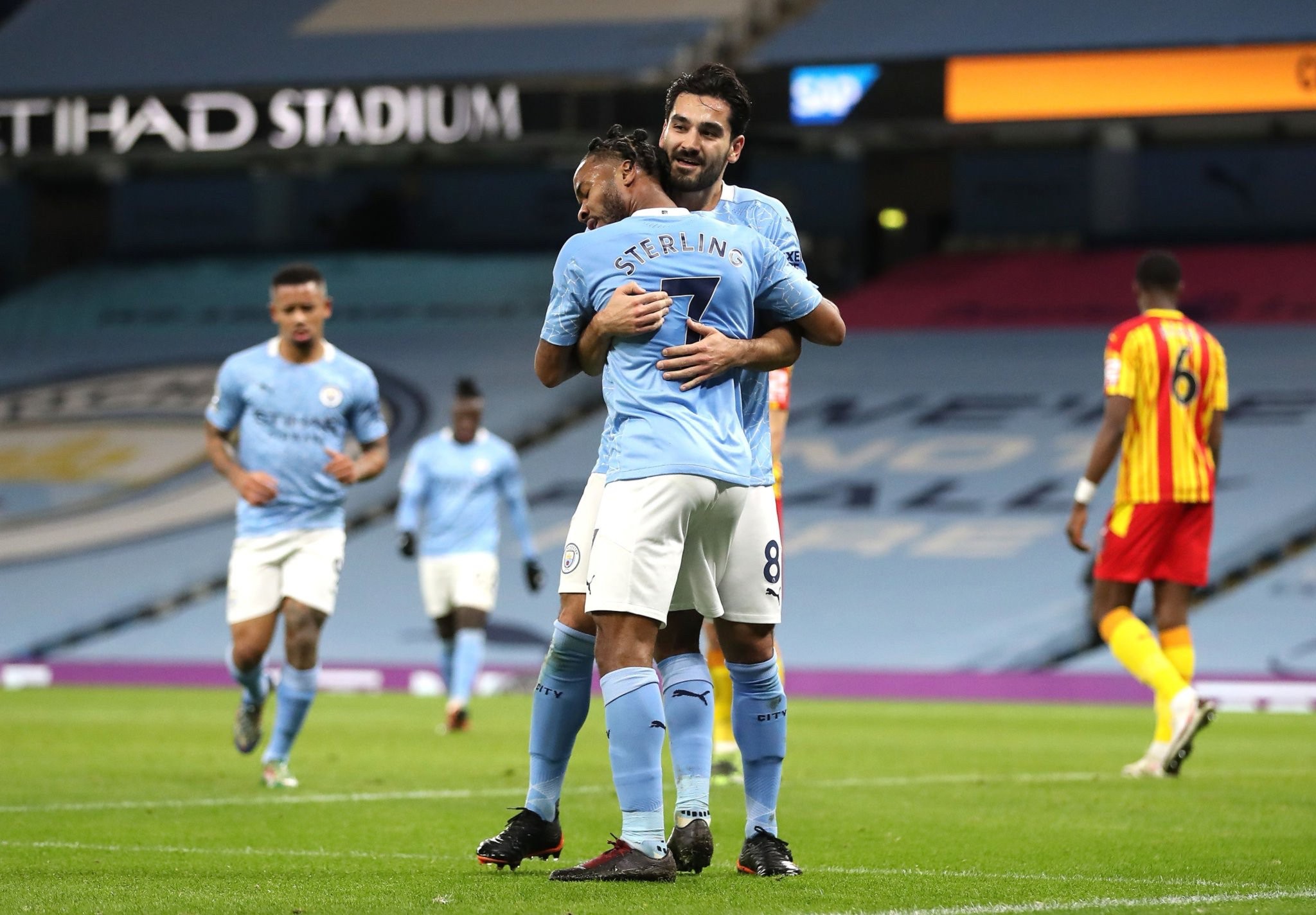 越能激發出 越能激發出