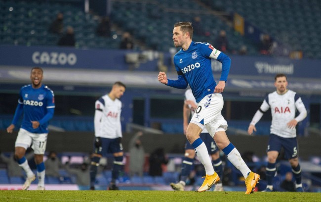 場的轉型契 場的轉型契